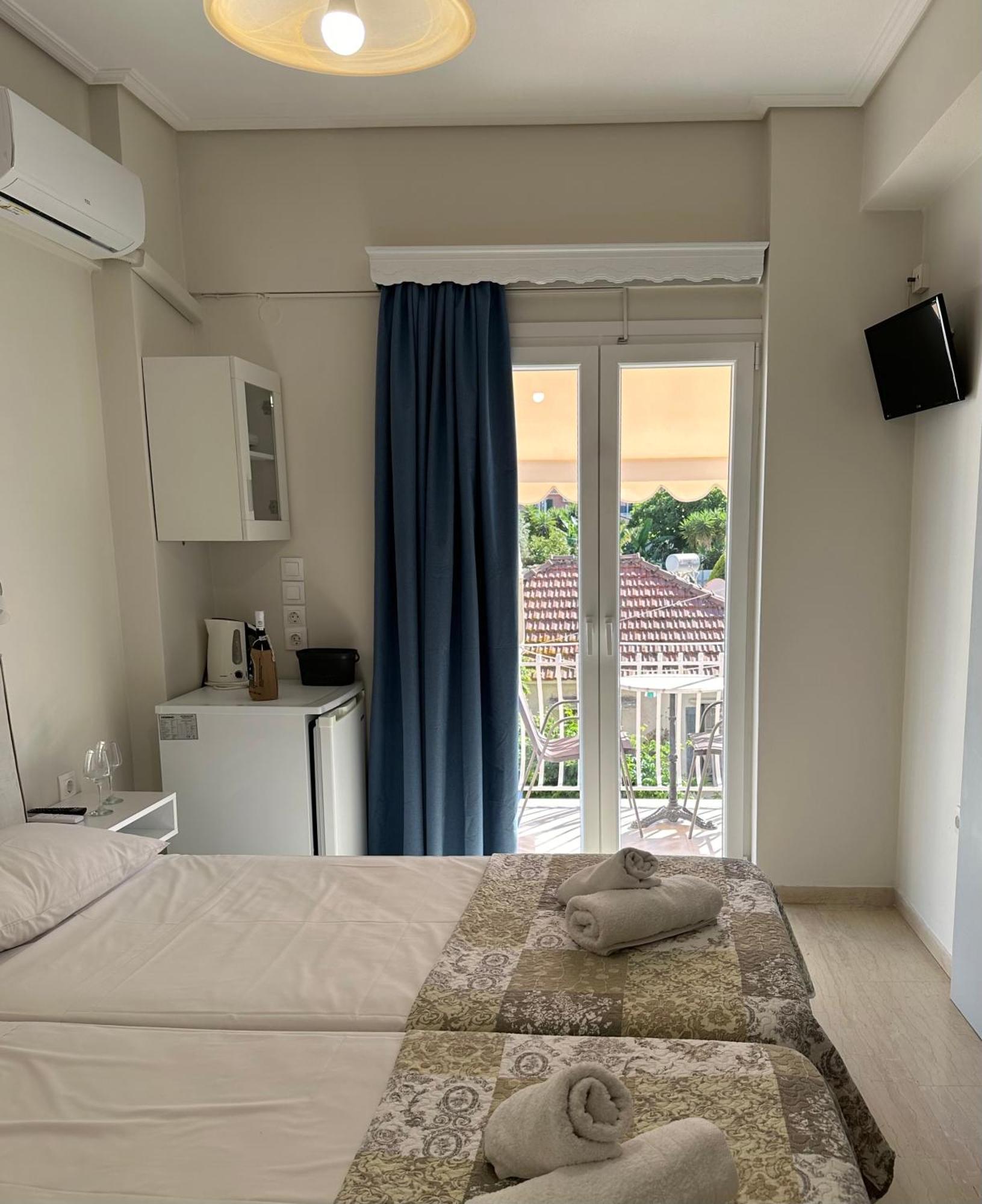 Venus Rooms Кателиос Екстериор снимка